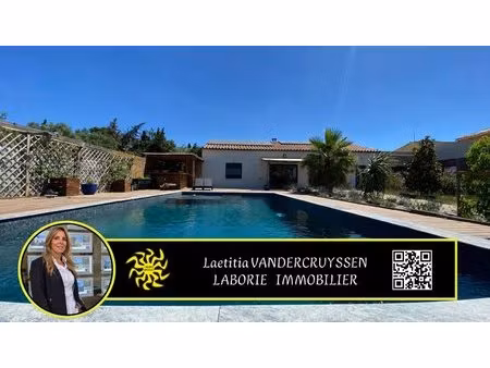 a vendre villa contemporaine t7 de 148 m2 avec piscine  garage et annexes à tourouzelle