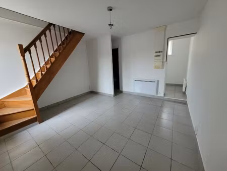 location appartement 2 pièces 34m² niergnies 59400