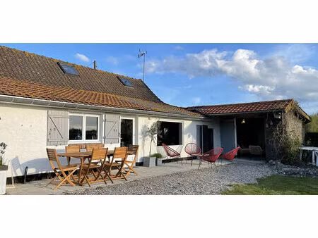 vente maison 7 pièces  110.00m²  rue
