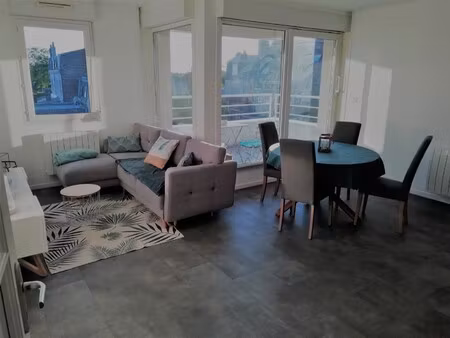 location appartement 3 pièces 57m² arras 62000