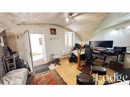 vente appartement 1 pièces 30m2 briançon 05100 - 69000 € - surface privée