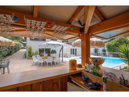 achat : maison (33120)