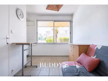 vente appartement 1 pièces 17m2 marseille 8eme (13008) - 85000 € - surface privée