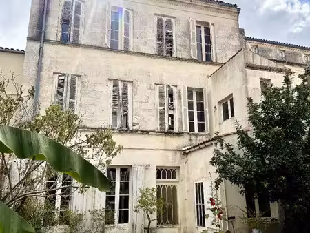 vente maison rochefort 17300 - - surface privée