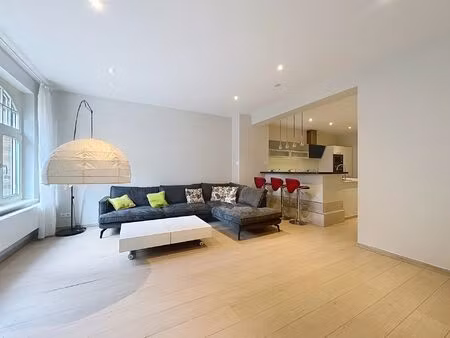 appartement à louer à rue de haerne 100 etterbeek (vbe34964)