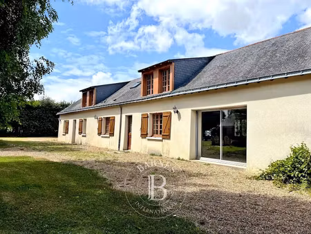 vente ferme 8 pièces 212 m² à erdre-en-anjou (49220)  355 000 €