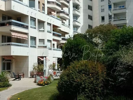 appartement à courbevoie (92400)