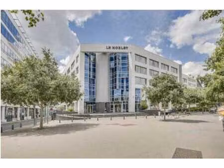 location bureaux 517 m²