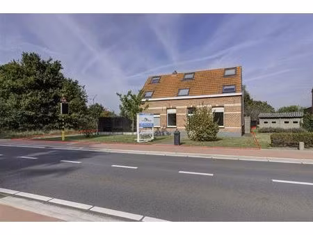 huis te koop in nijlen met 5 slaapkamers