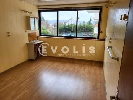 location bureaux 152 m²