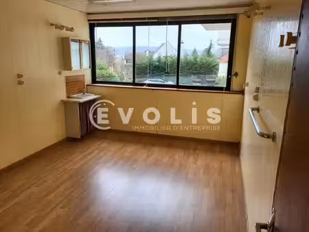 location bureaux palaiseau 91120 152m²