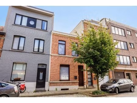 huis te koop in deurne met 2 slaapkamers