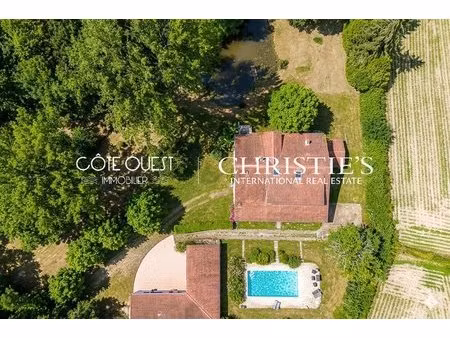 à vendre saint-martin de hinx - propriété avec piscine au calme