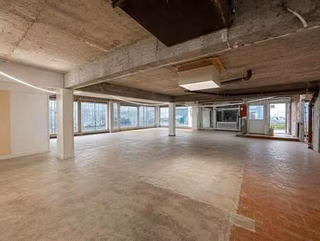 location bureaux 120 m² à 550 m²