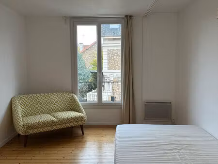 location appartement 1 pièce 23m²