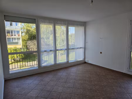 location appartement 3 pièces 61m² yerres 91330