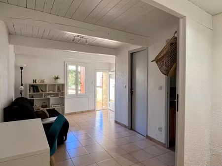 location maison 2 pièces 33 m² à saint-bauzille-de-montmel (34160)