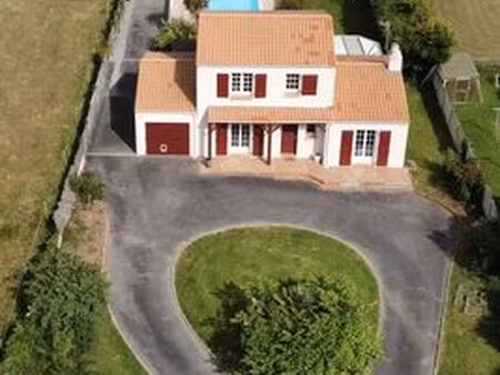 maison de 6 pièces de luxe en vente à brains  france