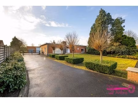 huis te koop in meulebeke met 3 slaapkamers
