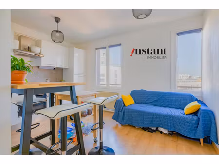 exclusivité - t4 avec balcon - la doua