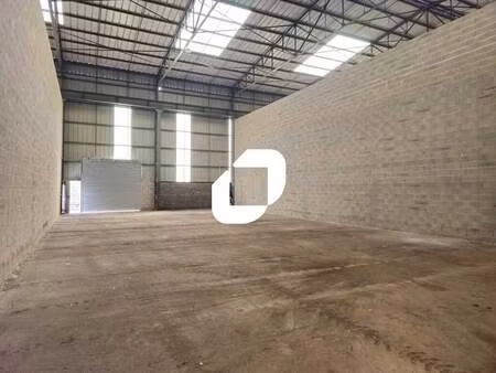 vente local d’activités beauvais 60000 423m²