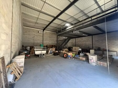 vente local d'activités 260 m²