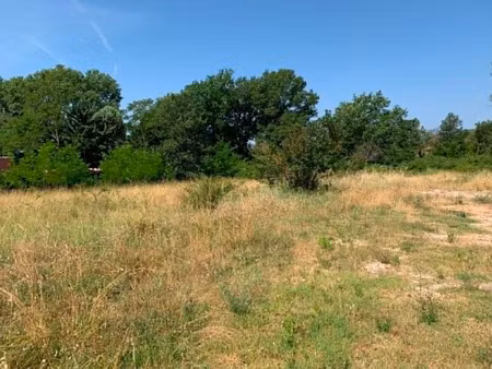 vente terrain à construire 1000 m² lorgues (83510)