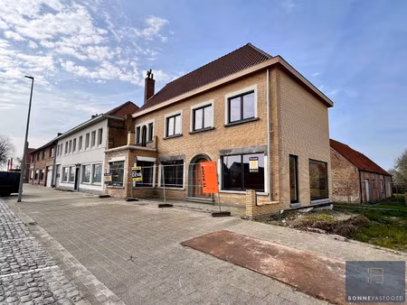 huis te koop in lapscheure met 4 slaapkamers