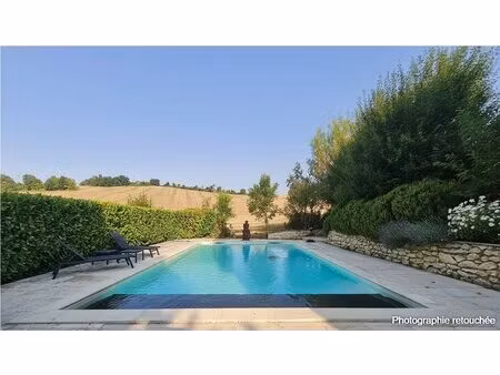 charmante propriété avec vue imprenable - proche lectoure