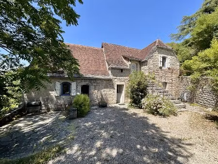 ensemble maison + grange - 215m²