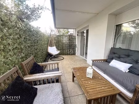 saint-fons appartement t4 de 73 m2 avec terrasse  ascenseur
