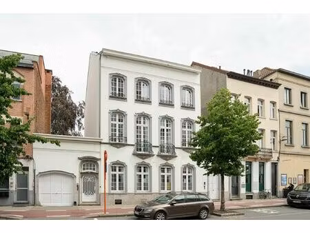 maison à louer à koningin astridplein anvers (vbe34976)