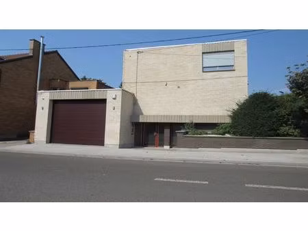 maison à louer à rue victor boch 86 saint-vaast (vbe34960)