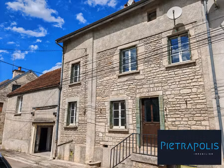 maison en pierre
