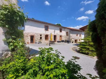 vente maison 5 pièces 240 m² montbrison (42600)