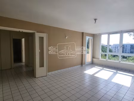 vente appartement 2 pièces 55 m² nantes (44200)