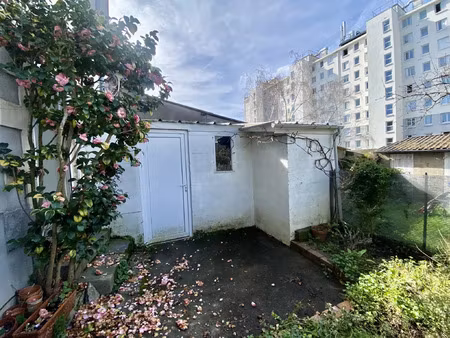 location appartement 2 pièces 33 m² à nantes (44000)