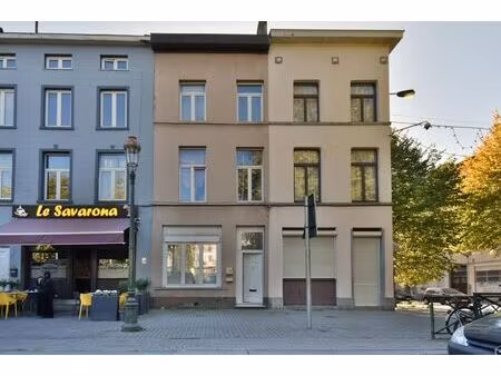 maison à vendre à place de la duchesse de brabant 7 molenbeek-saint-jean (vbe34646)