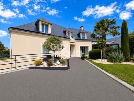 maison st martin des champs