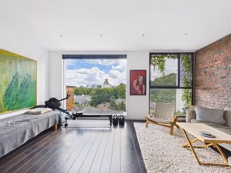 penthouse à louer à rue de l'aurore 56 ixelles (vbe35008)