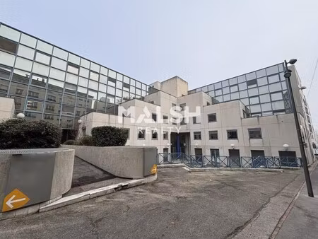 location bureaux 105 m²