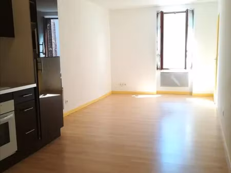 location appartement 2 pièces 38 m² à clermont-ferrand (63000)