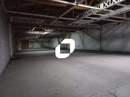 vente local d'activités 790 m²