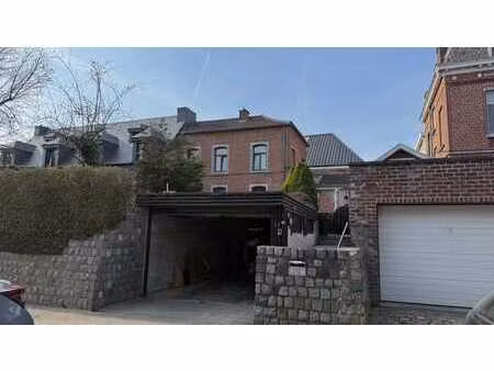 superbe maison 2 ch + garage + jardin