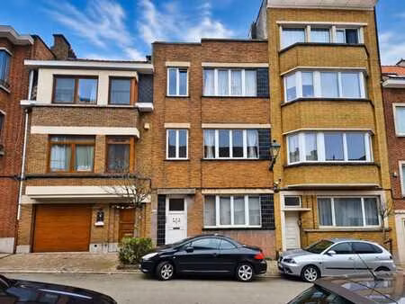 appartement 1 chambre avec faibles charges à uccle