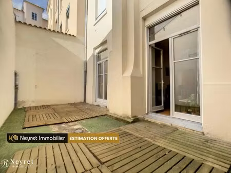 lyon 3ème - beau t2 sur cour privative 26 m2 ouest