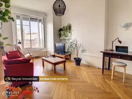 lyon 7 jean mace - appartement t3 avec balcon