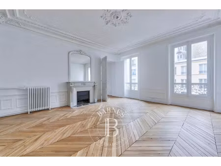 appartement de luxe à louer dans le quartier ile de la jatte-parc d'orléans
