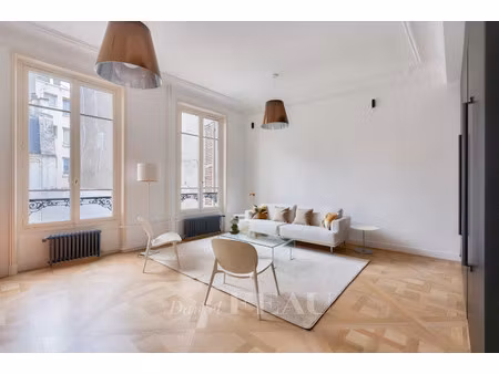 appartement de luxe à louer dans le quartier invalides