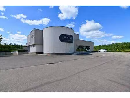 handelspand op commerciële locatie met luxueuze penthous...